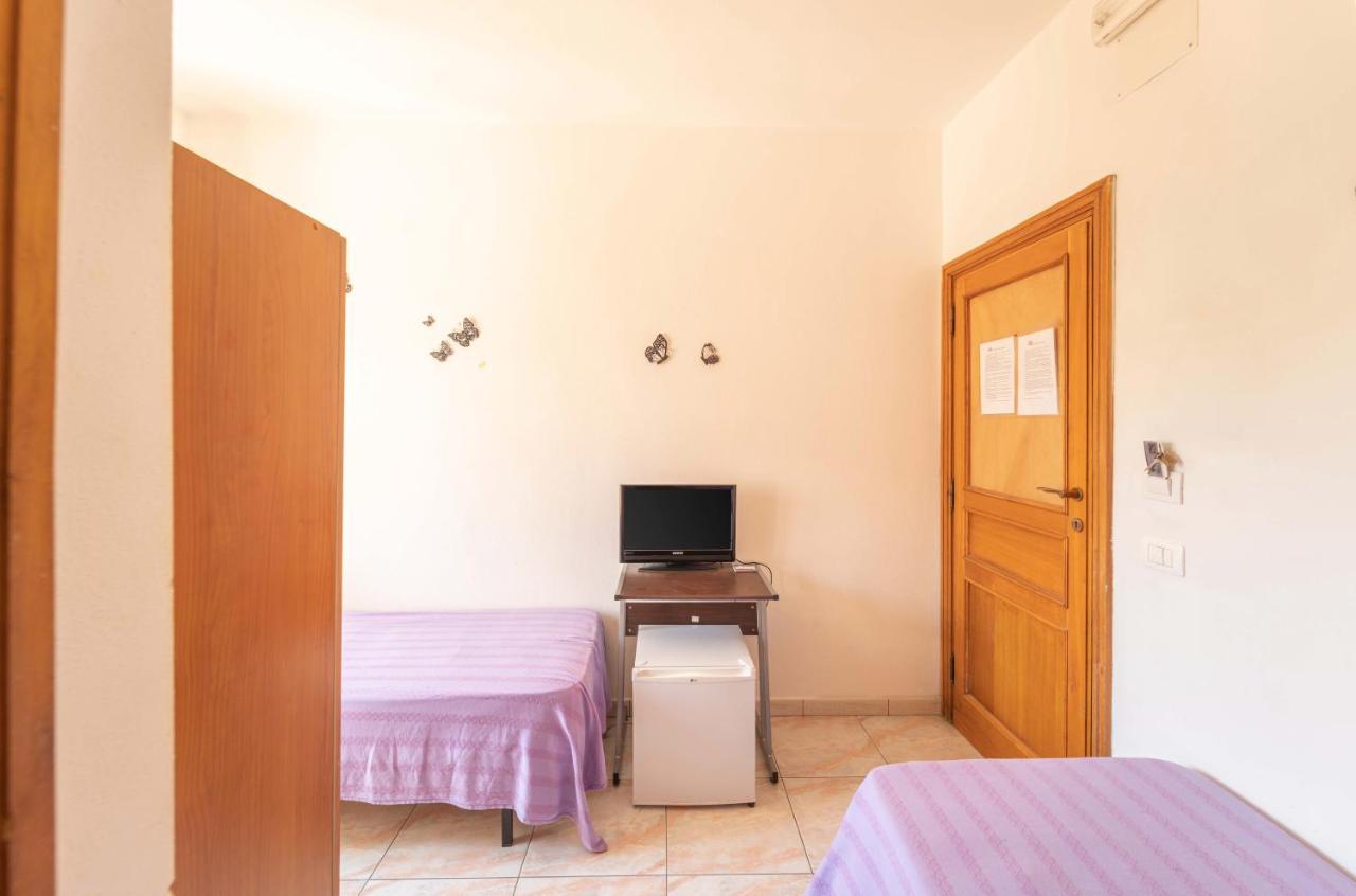 L'Aragosta Guesthouse Alghero Bagian luar foto