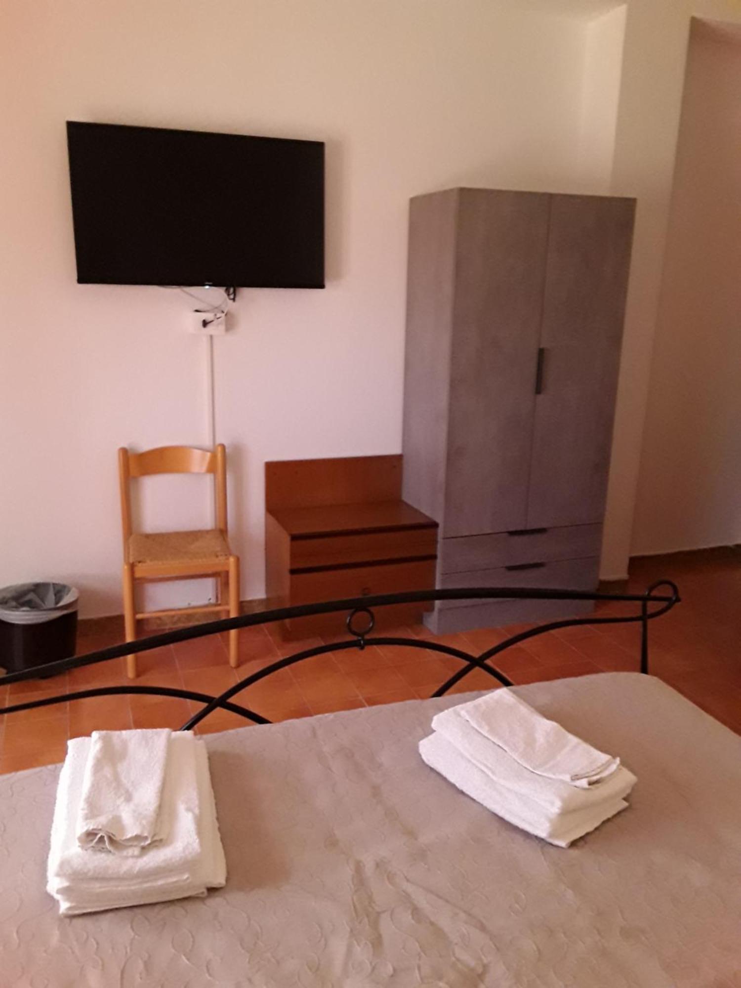 L'Aragosta Guesthouse Alghero Bagian luar foto