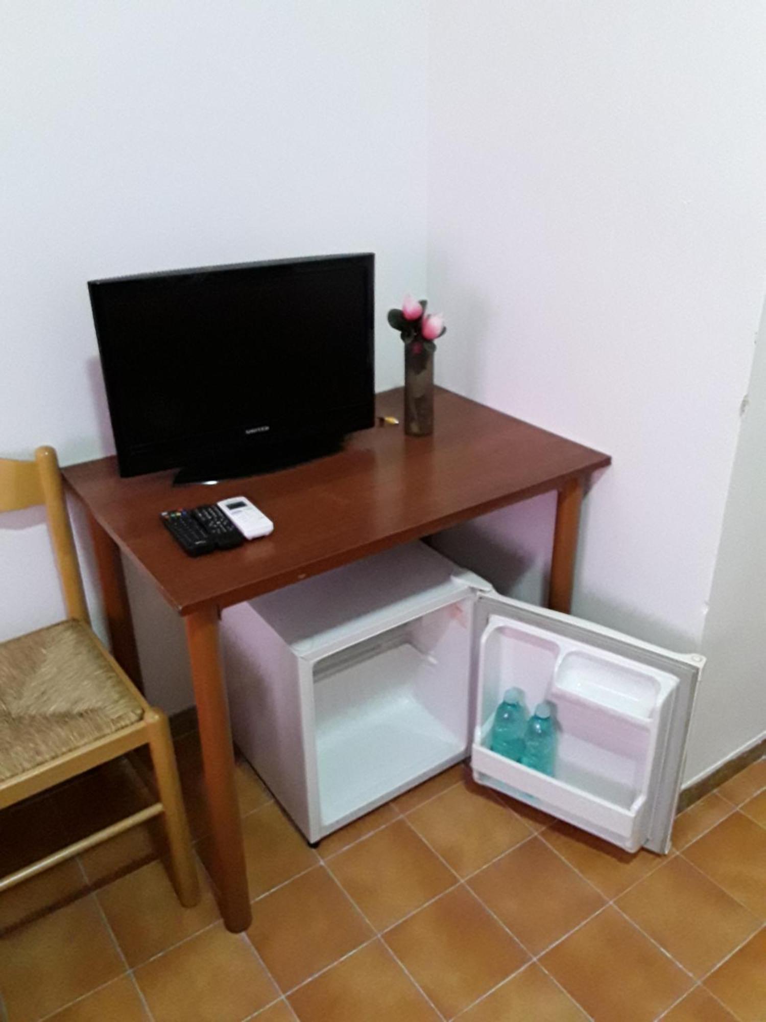L'Aragosta Guesthouse Alghero Bagian luar foto